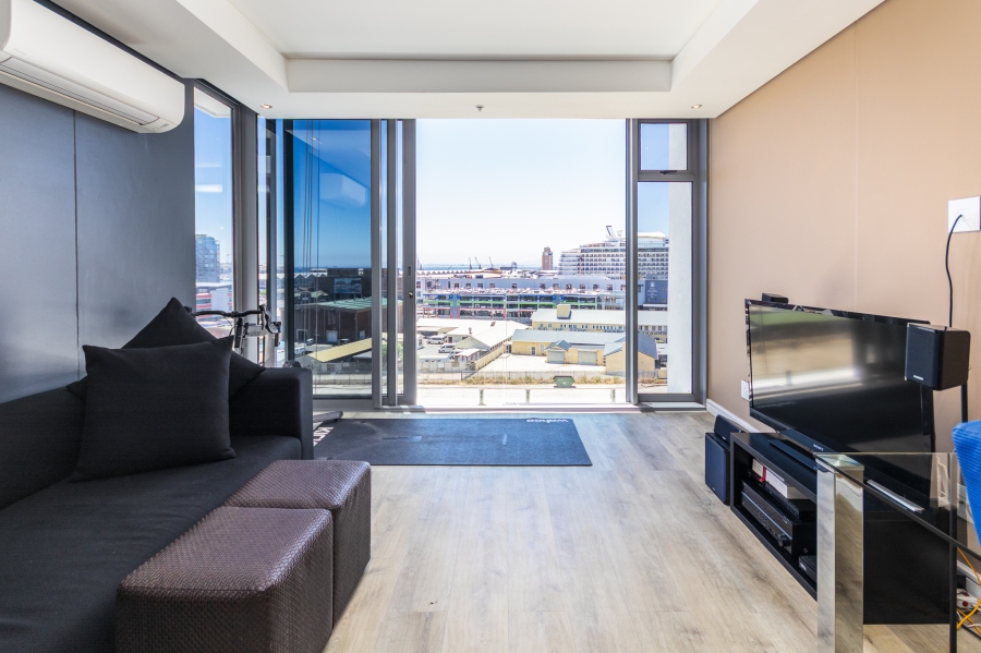 To Let 1 Bedroom Property for Rent in Foreshore Western Cape